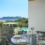 Villa Mirtina - By And Service